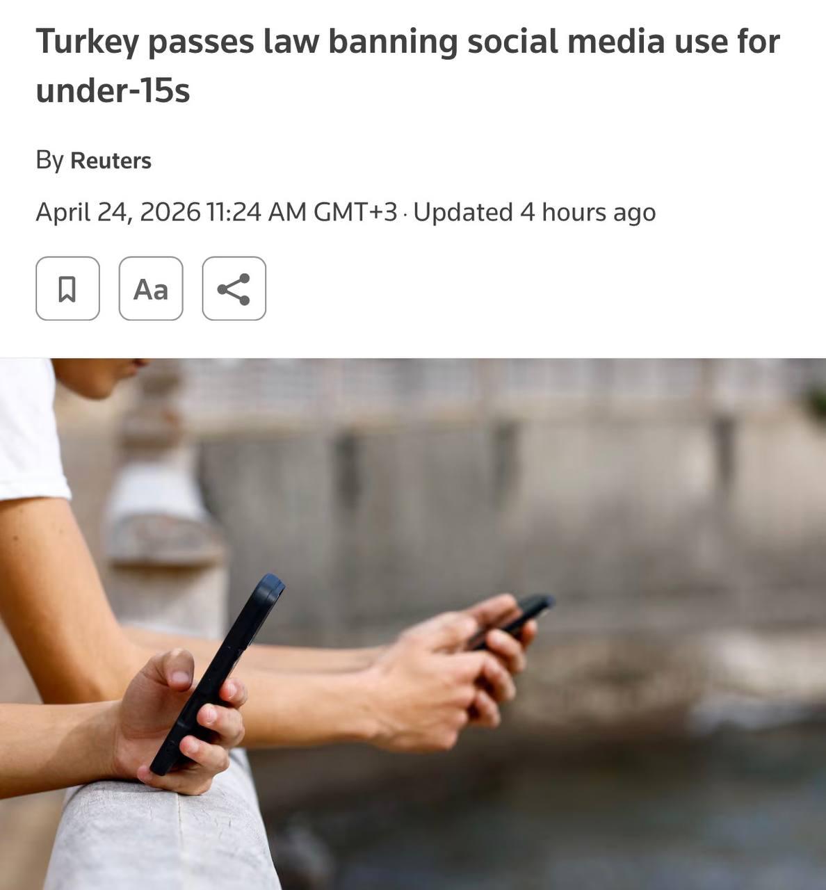 Post media