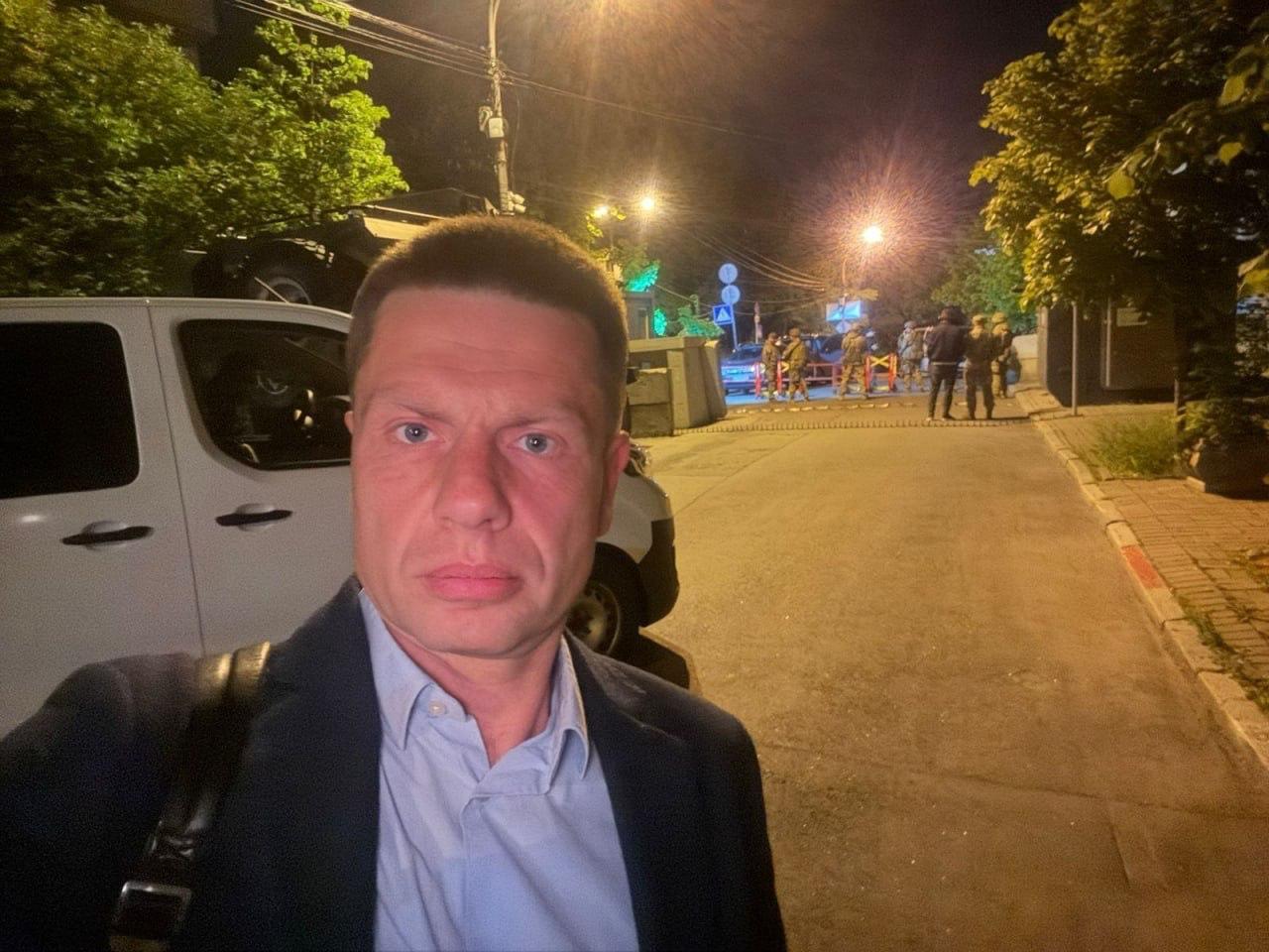 Post media