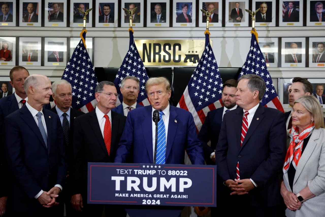 Trumpas ruošiasi susidurti su Senato respublikonais prieš svarbius kadencijos vi...