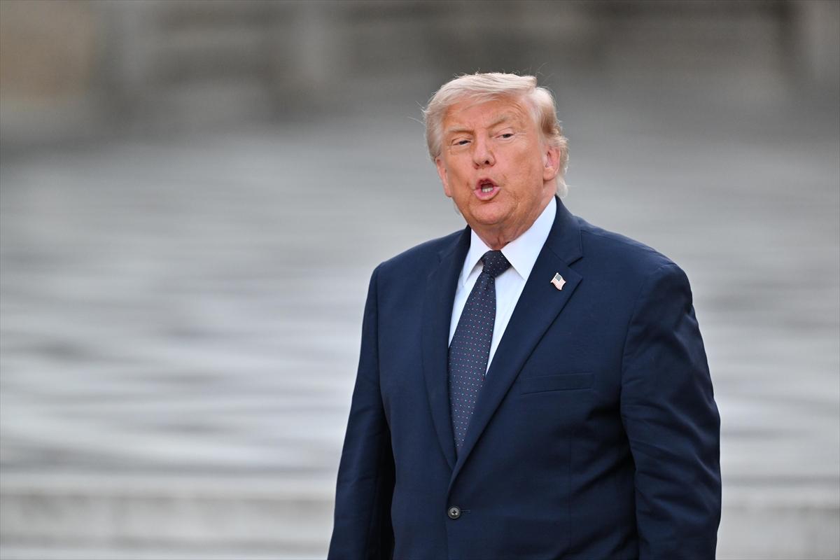 Trumpas atšaukė būsto įstatymo pasirašymą, praėjus kelioms valandoms po to, kai...