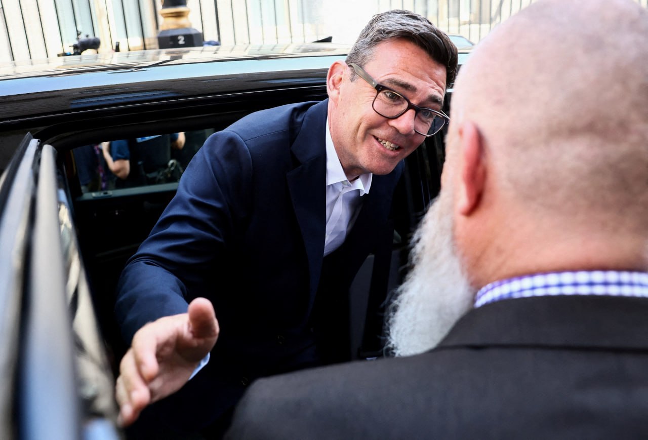 Tikimasi, kad Andy Burnhamas taps Leiboristų partijos lyderiu penktadienį, liepo...