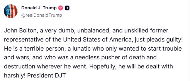 Trumpas:

Johnas Boltonas, labai kvailas, nestabilus ir nekompetentingas buvęs J...