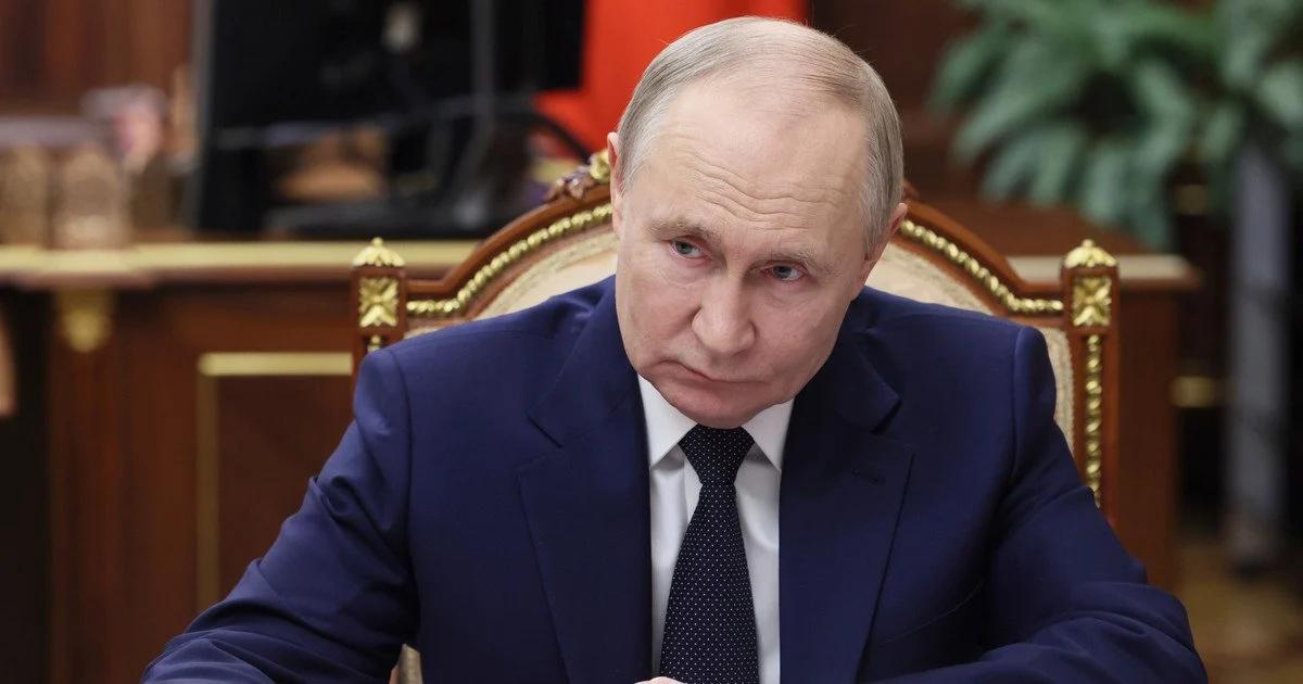 🤡 Putinas vėl pareiškė rusams, kad šalyje viskas vyksta pagal planą.

Diktatori...