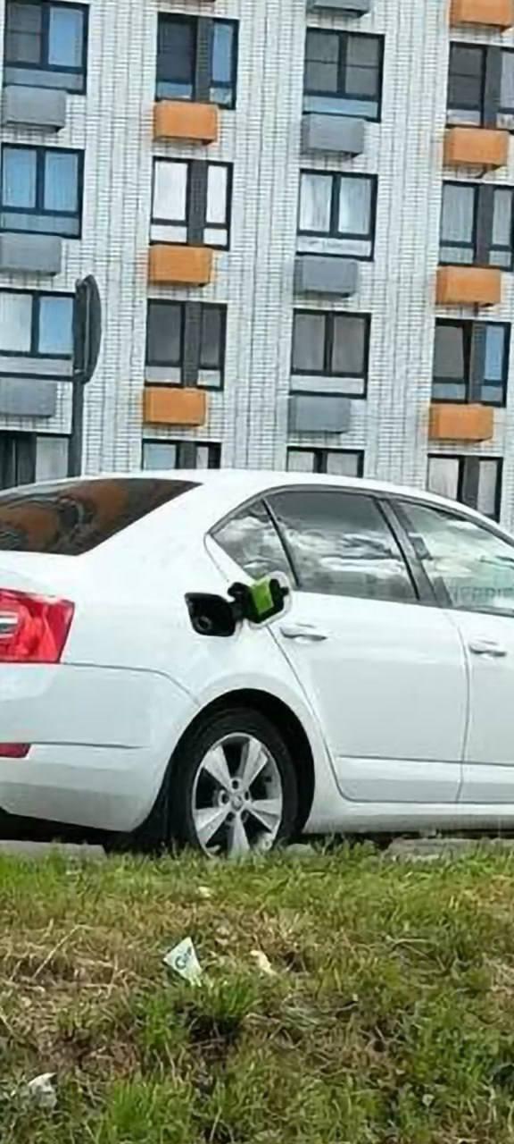 Benzino „Bado žaidynės“ Maskvoje pasiekė naują lygį.

Žmonės pradėjo nupilti deg...