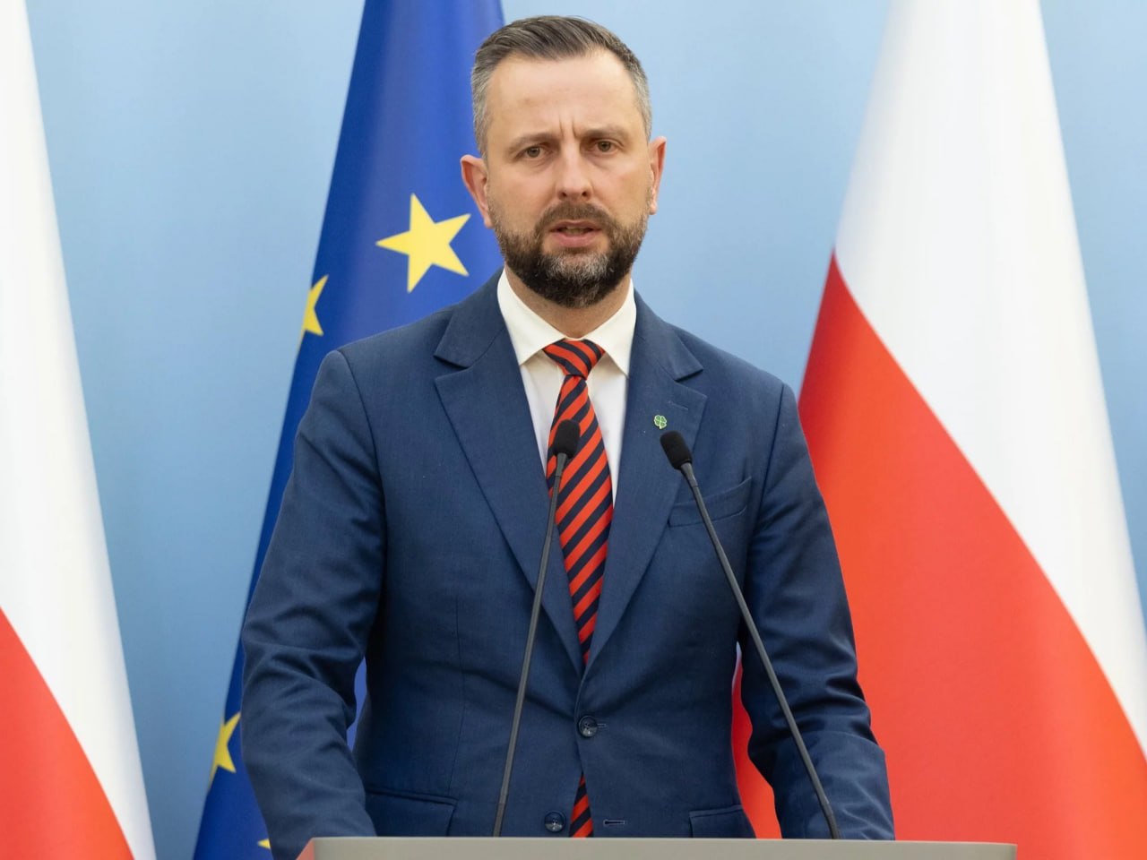 Ukraina neįstos į Europos Sąjungą su Stepano Banderos atvaizdais ant savo vėliav...