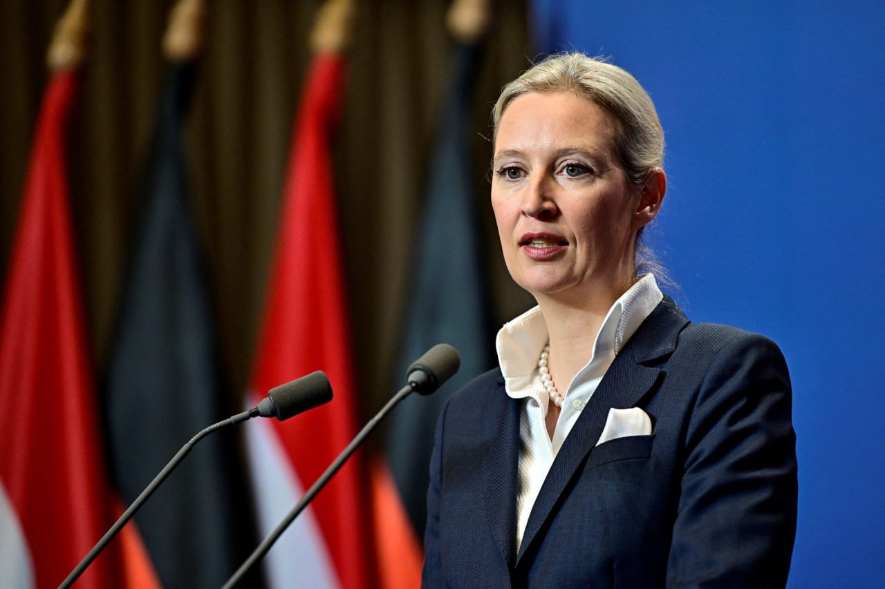 AfD lyderė Alice Weidel paragino nutraukti Rusijos naftos ir dujų boikotą, teigd...
