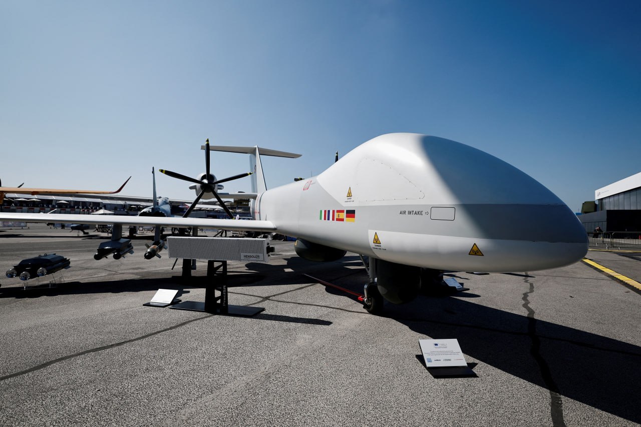 „Tiltai sudeginti“: „Dassault-Airbus“ ryšiai nutrūko dėl problemų turinčios „Eur...