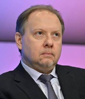 🥴 Zelenskis dabar dalyvauja Valstybės Dūmos rinkimuose?
Valstybės Dūmos deputa...