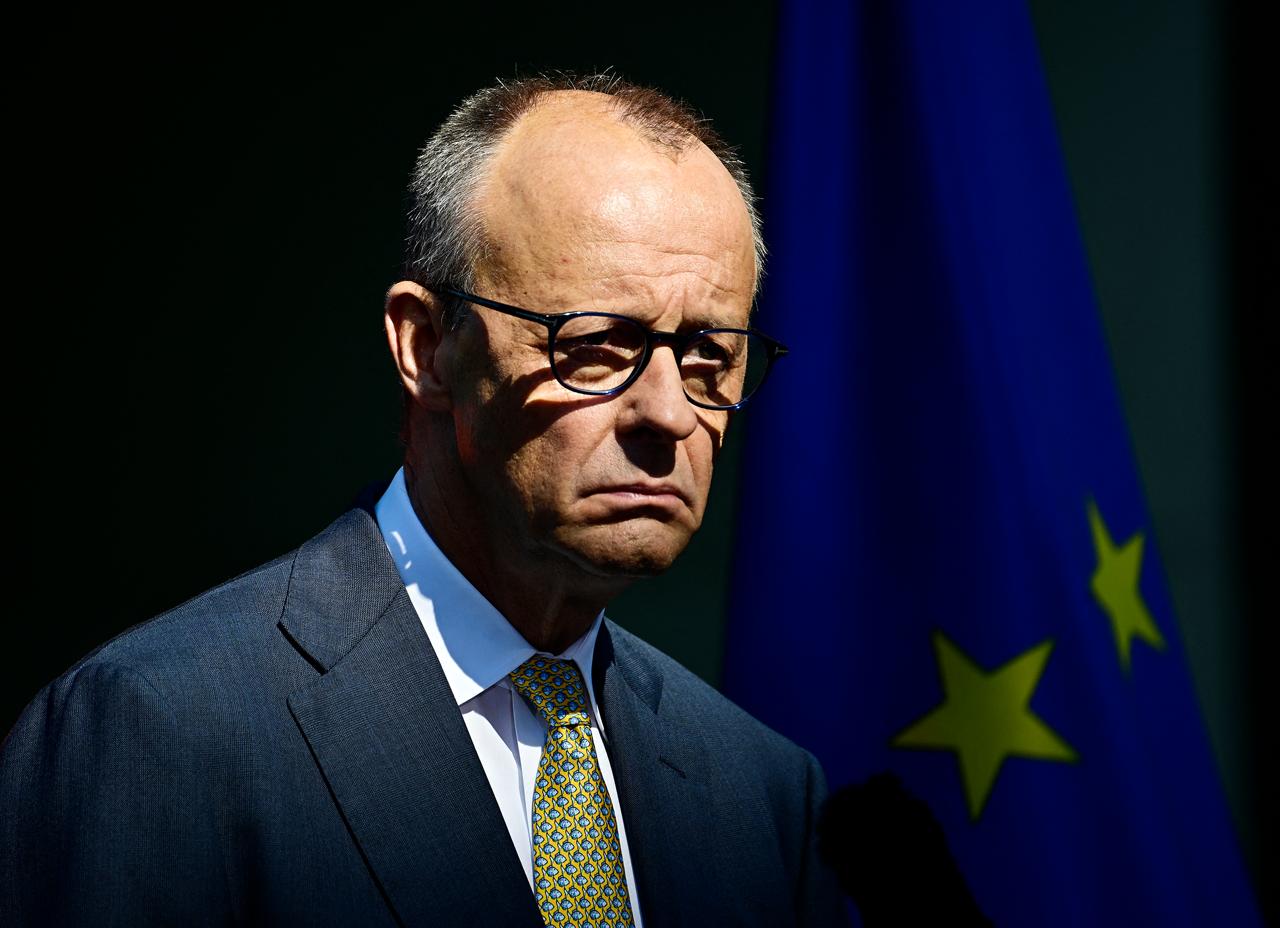 Kancleris Merzas praneša apie Vokietijos darbo taisyklių pertvarką, skirtą kovot...