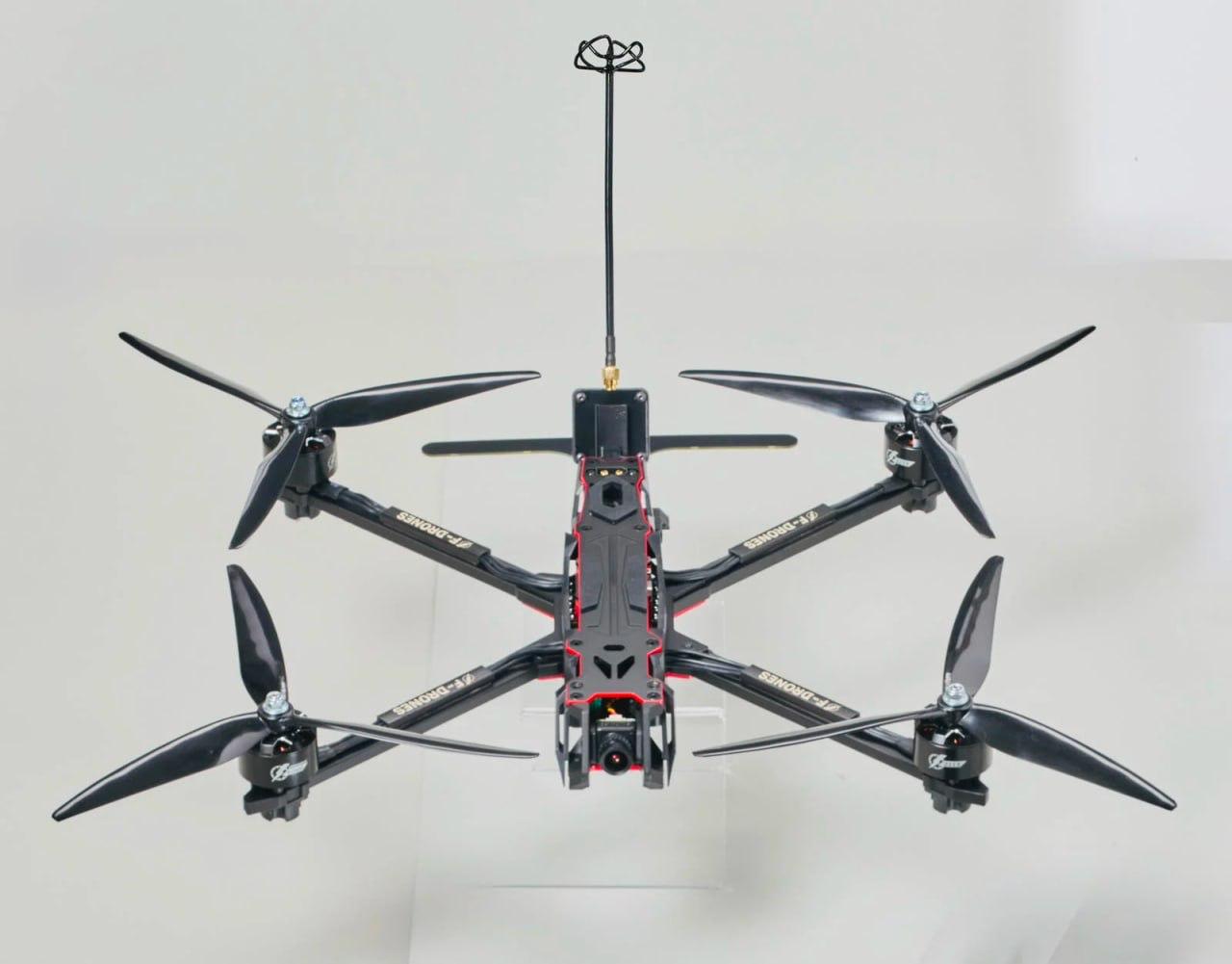 ⚡️ Ukraina pirmą kartą leido eksportuoti kovinius dronus užsienio armijai.
Kyji...