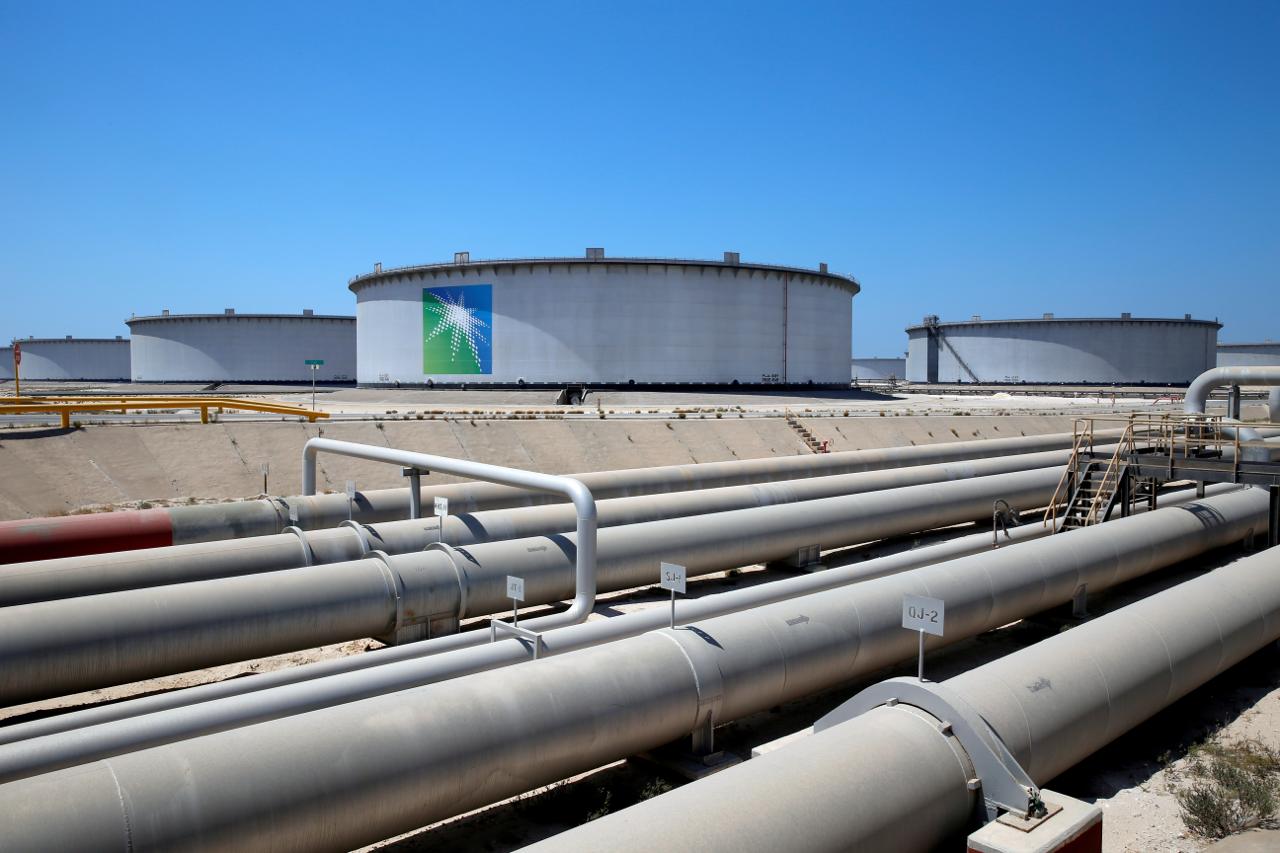 Rugpjūtį „Saudi Aramco“ įgyvendins agresyviausią naftos kainų sumažinimą per bev...