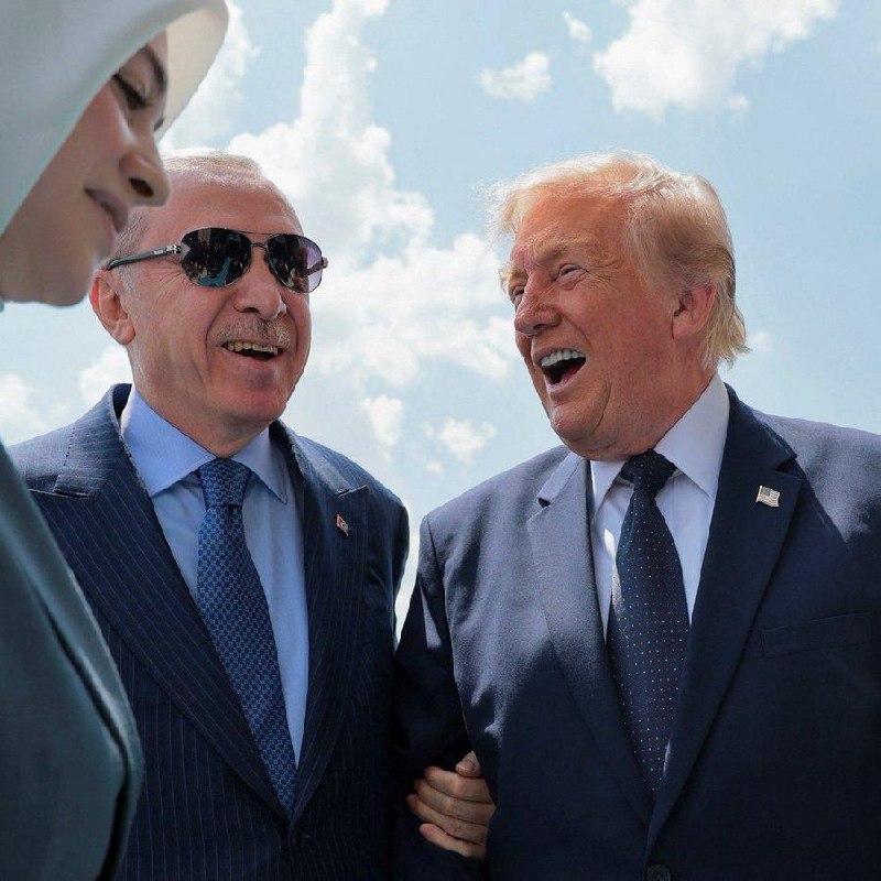 Turkijos prezidentas Erdoganas pasitinka Trumpą Ankaroje, Turkijoje.