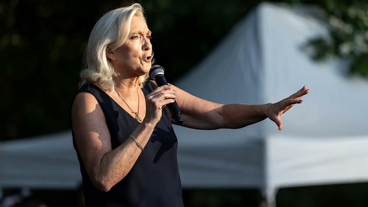 SKUBIAI: Marine Le Pen patvirtinta dalyvauti 2027 metų Prancūzijos prezidento ri...