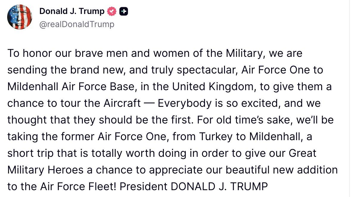 Trump:

Siekdami pagerbti mūsų drąsius karius ir moteris, siunčiame visiškai nau...