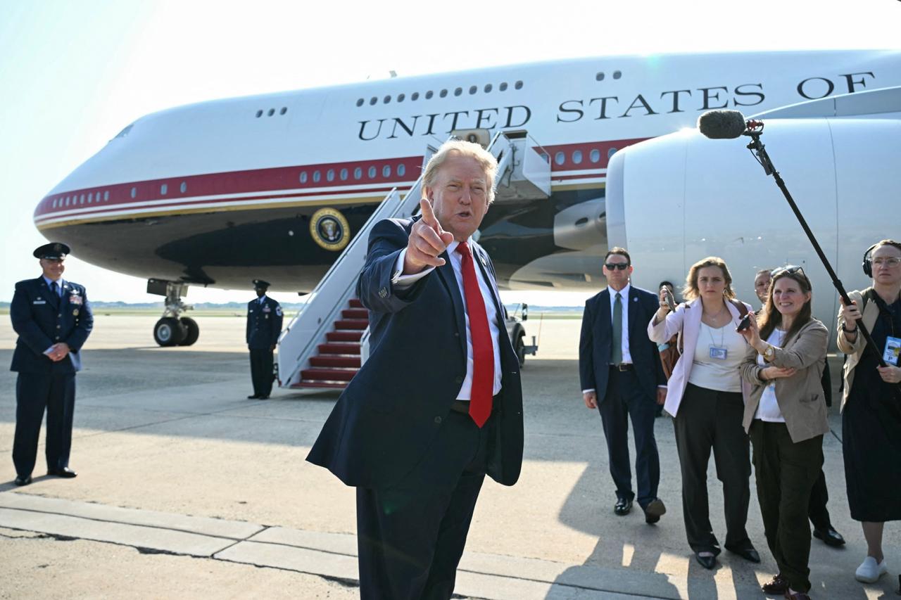 Naujajam D. Trumpo lėktuvui „Air Force One“ trūksta pagrindinių raketinės gynybo...
