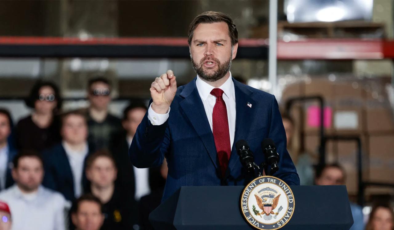 Viceprezidentas JD Vance'as susiduria su didėjančiu kai kurių pro-Izraelio respu...
