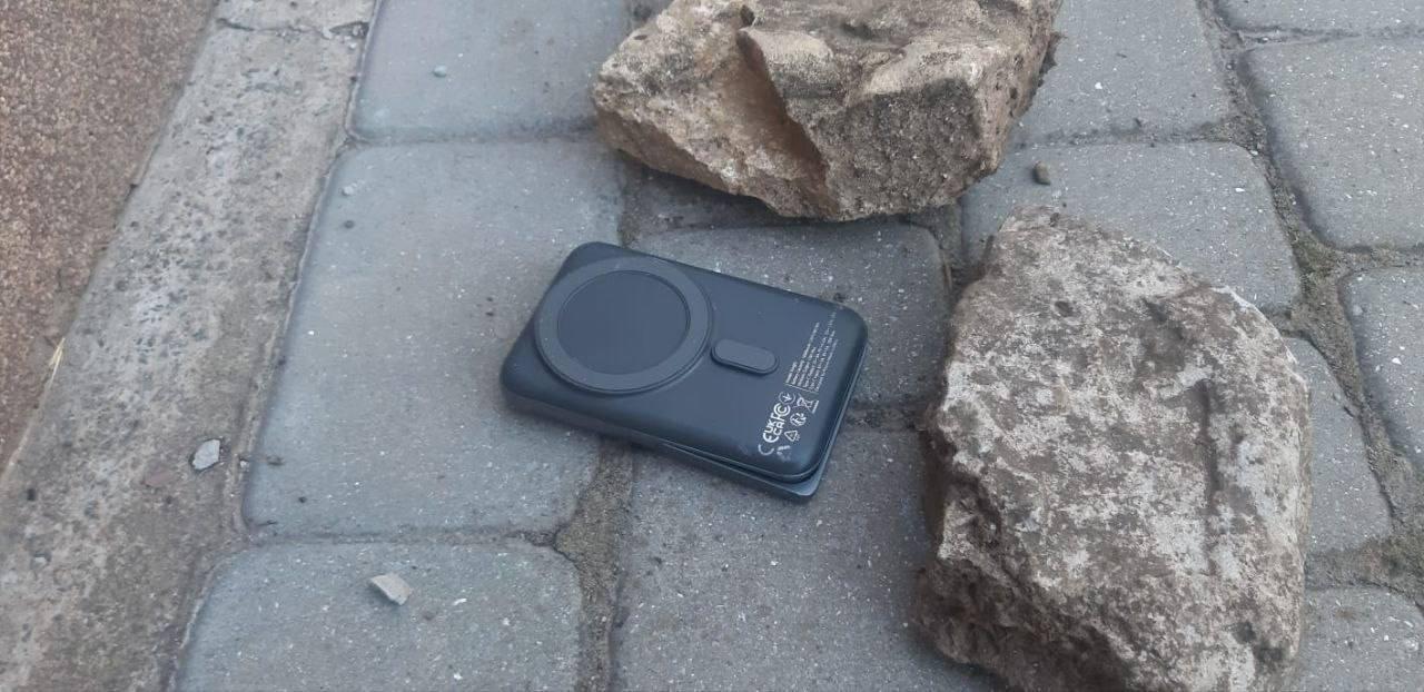 🤬 Rusai pradėjo maskuoti sprogmenis kaip išorinius akumuliatorius. Pavojingas r...