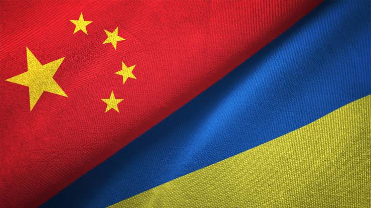 ES patvirtino, kad Ukraina gali panaudoti dalį 6 mlrd. eurų gynybos paketo kiniš...