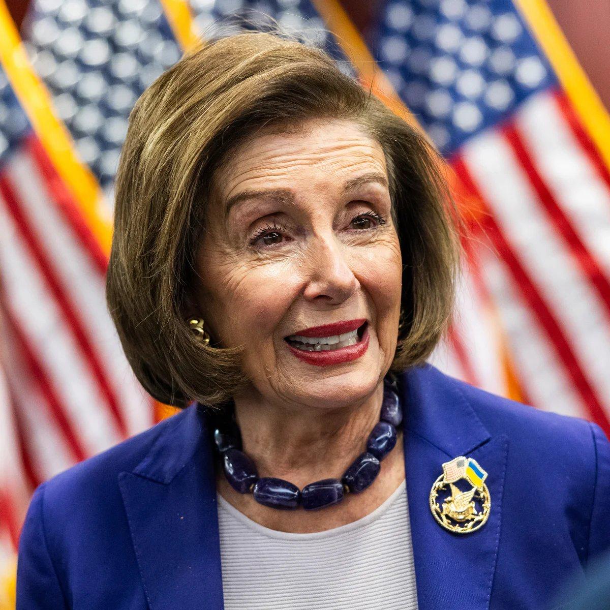 DIDELĖ NAUJIENA: Nancy Pelosi praneša, kad balsuos UŽ pataisą, kuria siekiama su...