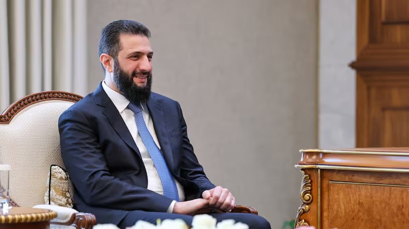 Sirijos prezidentas Ahmadas Al Shara pakeitė žvalgybos vadovą Husseiną Al Salamą...
