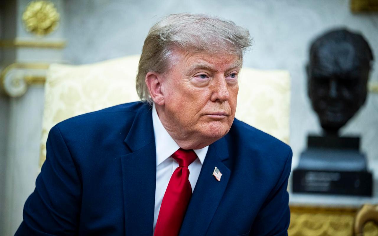 Nusprendė spausti skaudžiausią vietą: Iranas pagrasino atakuoti Trumpo nekilnoja...