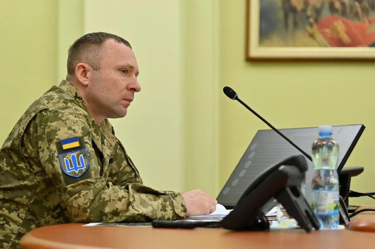 NAUJIENA: Ukrainos generolas Mykhailo Drapatyi turėtų tapti naujuoju Ukrainos vy...